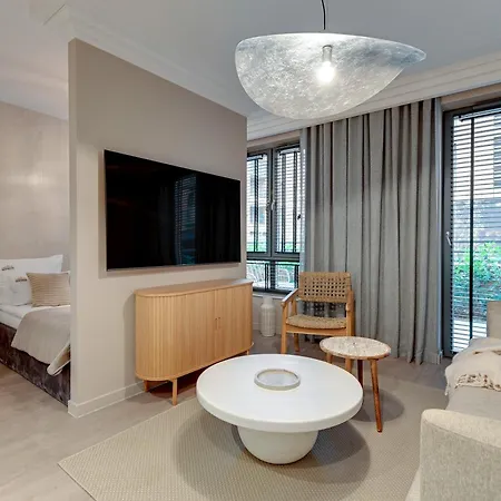 Scala Center & Parking By Downtown Apartman *