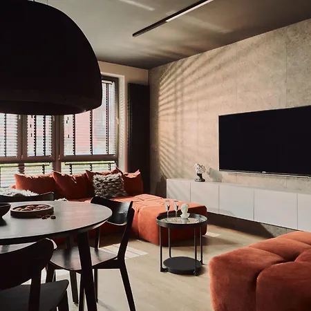 Scala Center & Parking By Downtown 4*