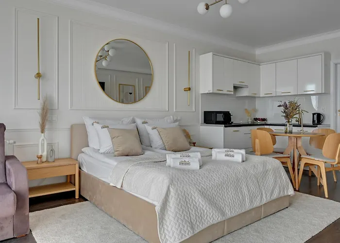 Scala Center & Parking By Downtown Lägenhetshotell Gdańsk