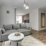 Scala Center & Parking By Downtown Aparthotel 4*