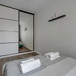 Scala Center & Parking By Downtown 4*