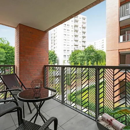 Scala Center & Parking By Downtown Apartment