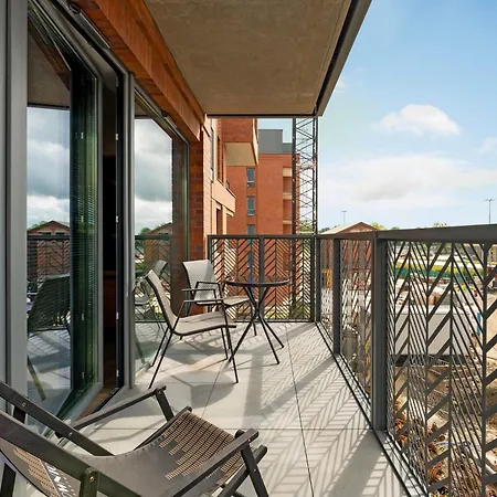 Apartment Scala Center & Parking By Downtown