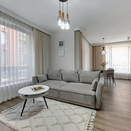 Aparthotel Scala Center & Parking By Downtown Danzig