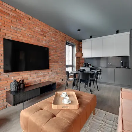 Scala Center & Parking By Downtown 4*