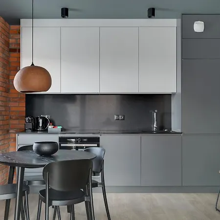 Apartment Scala Center & Parking By Downtown