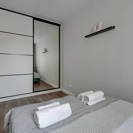 Scala Center & Parking By Downtown 4*