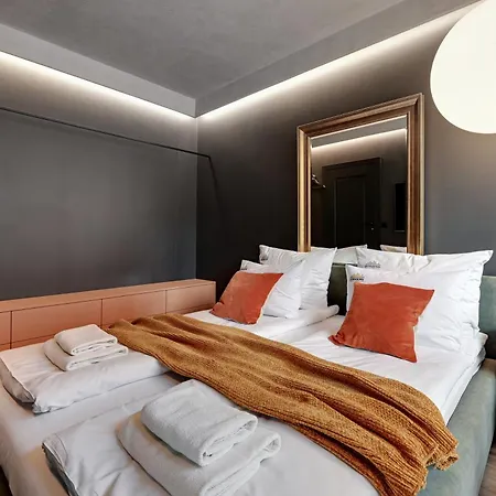 Scala Center & Parking By Downtown 4*