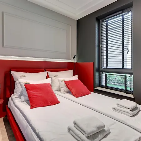 Scala Center & Parking By Downtown 4* Danzig