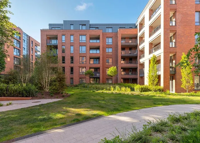 Scala Center & Parking By Downtown Apart-hotel