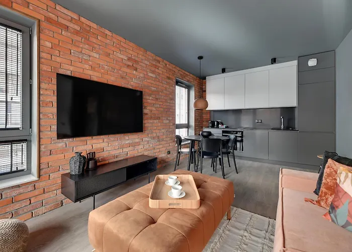 Scala Center & Parking By Downtown 4*