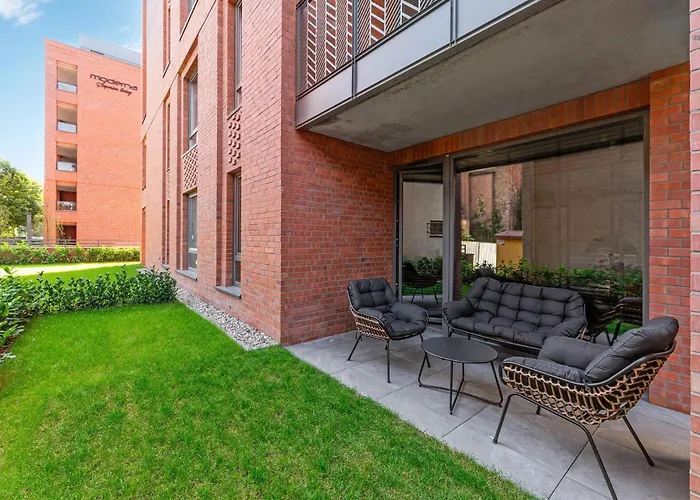 Scala Center & Parking By Downtown Apart-hotel