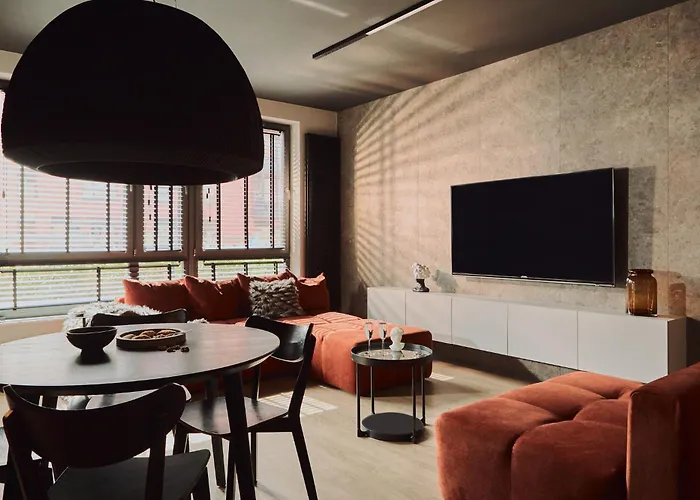 Scala Center & Parking By Downtown 4*